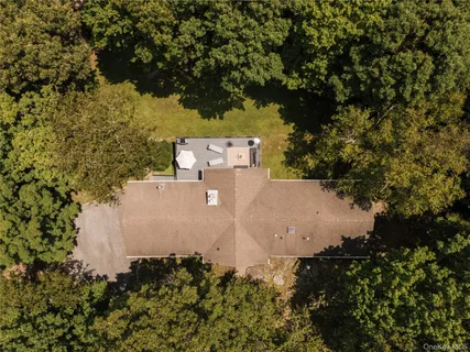$995,000 | 17 Belcher Road, Warwick, NY 10990