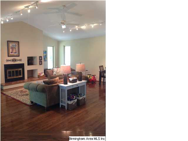 1907 Saulter Road Birmingham, AL 35209 - Photo 1 of 16