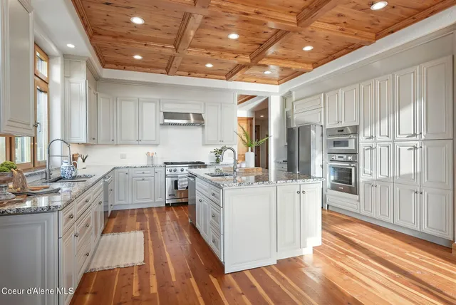 $3,500,000 | 4440 East Lisa Road, Harrison, ID 83833