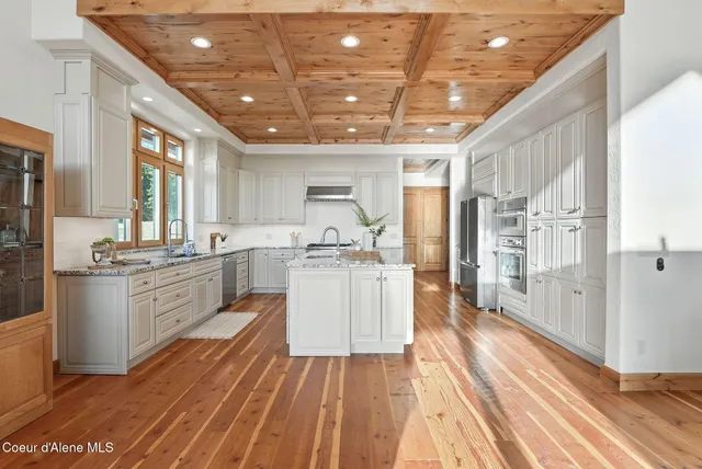 $3,500,000 | 4440 East Lisa Road, Harrison, ID 83833