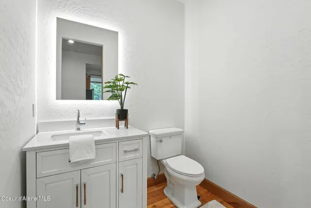 $3,500,000 | 4440 East Lisa Road, Harrison, ID 83833