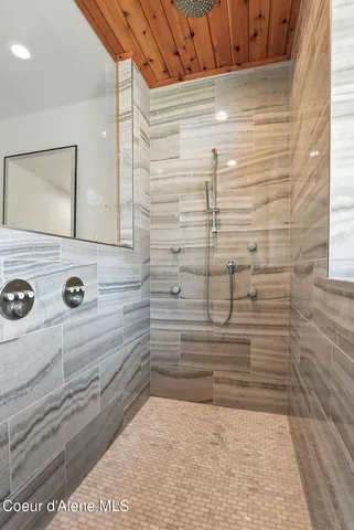 $3,500,000 | 4440 East Lisa Road, Harrison, ID 83833