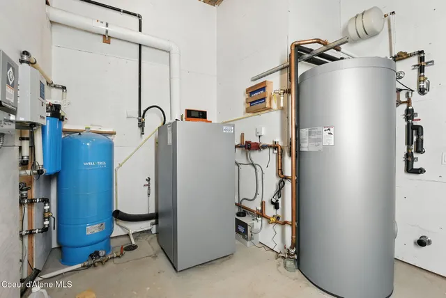 $3,500,000 | 4440 East Lisa Road, Harrison, ID 83833