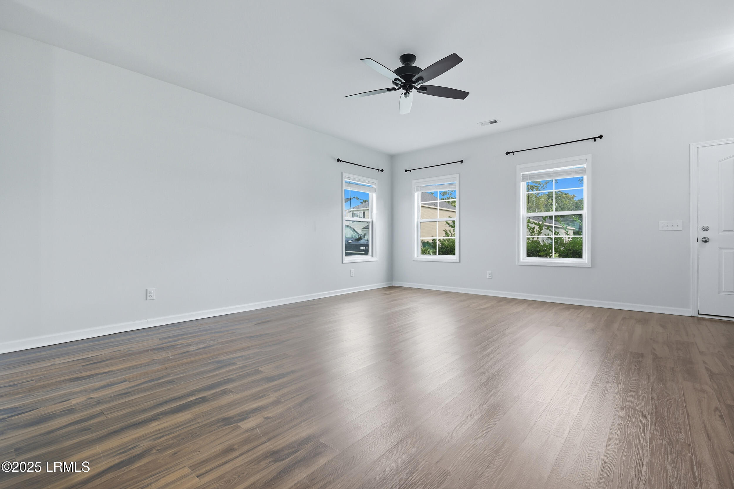 42 Chestnut Street Beaufort, SC 29906 - Photo 19 of 56 23_018_ru4a0016