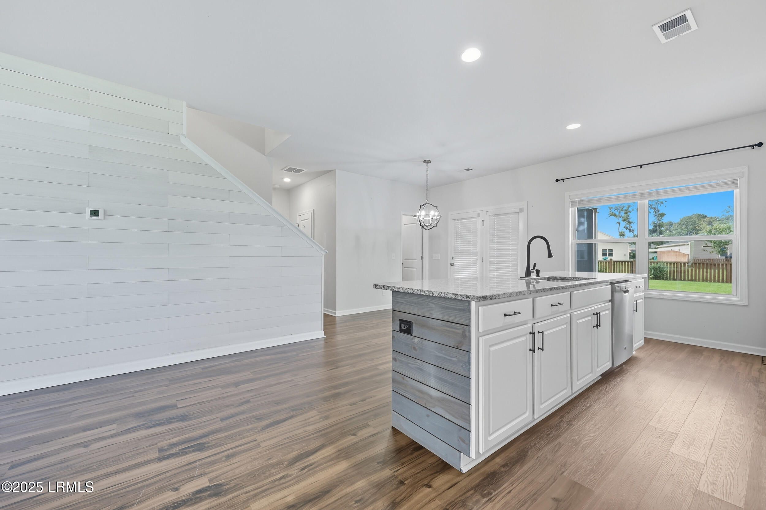 42 Chestnut Street Beaufort, SC 29906 - Photo 6 of 56 9_006_ru4a0026