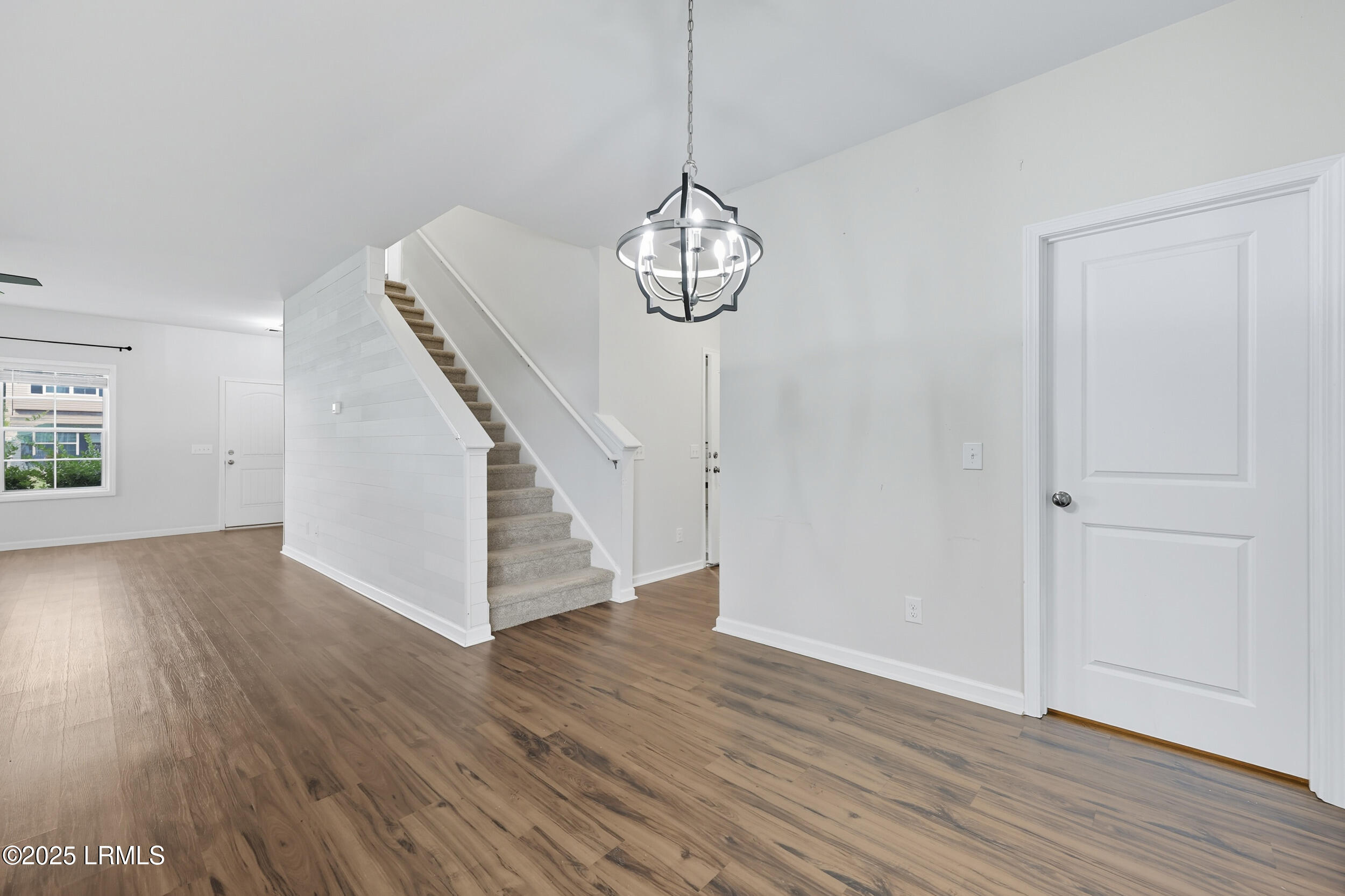 42 Chestnut Street Beaufort, SC 29906 - Photo 8 of 56 11_008_ru4a0076