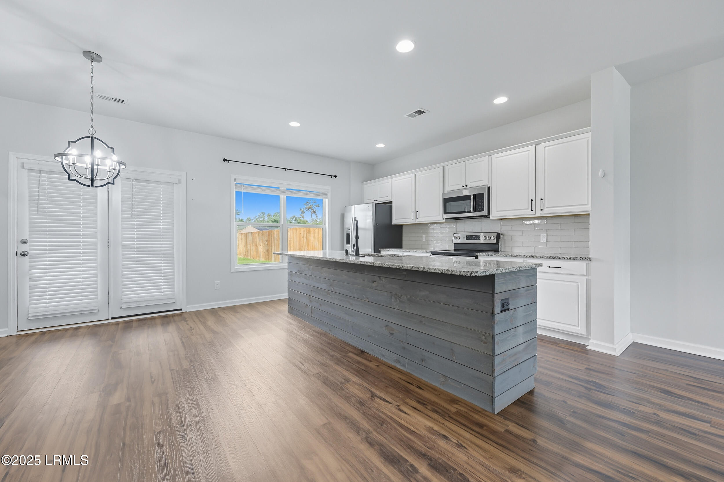 42 Chestnut Street Beaufort, SC 29906 - Photo 10 of 56 14_010_ru4a0021