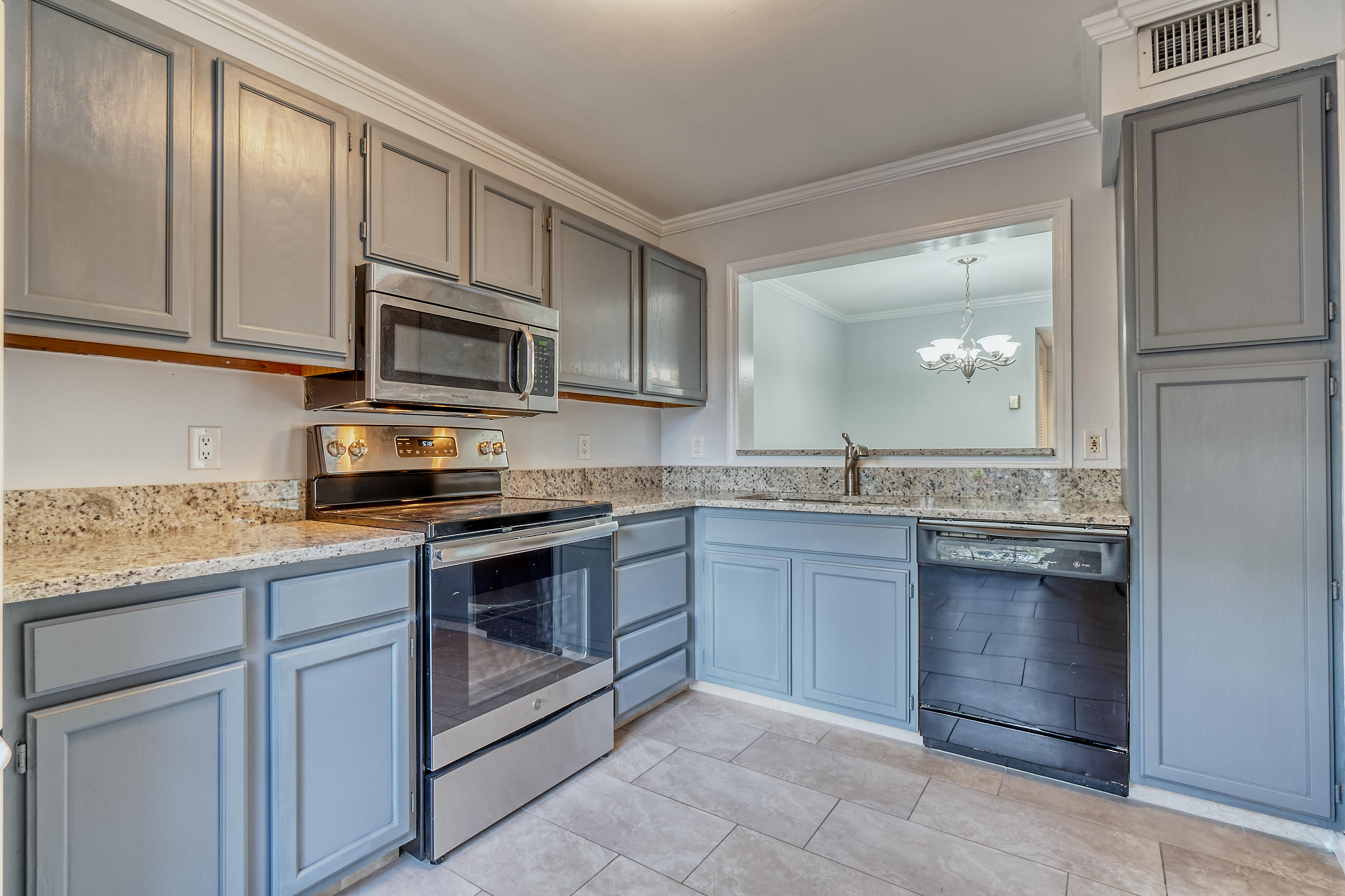 5032 Heatherhill Lane, Unit 70 Boca Raton, FL 33486 - Photo 7 of 25 5032 010