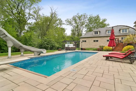 $1,650,000 | 5229 Briarcrest Lane, Long Grove, IL 60047