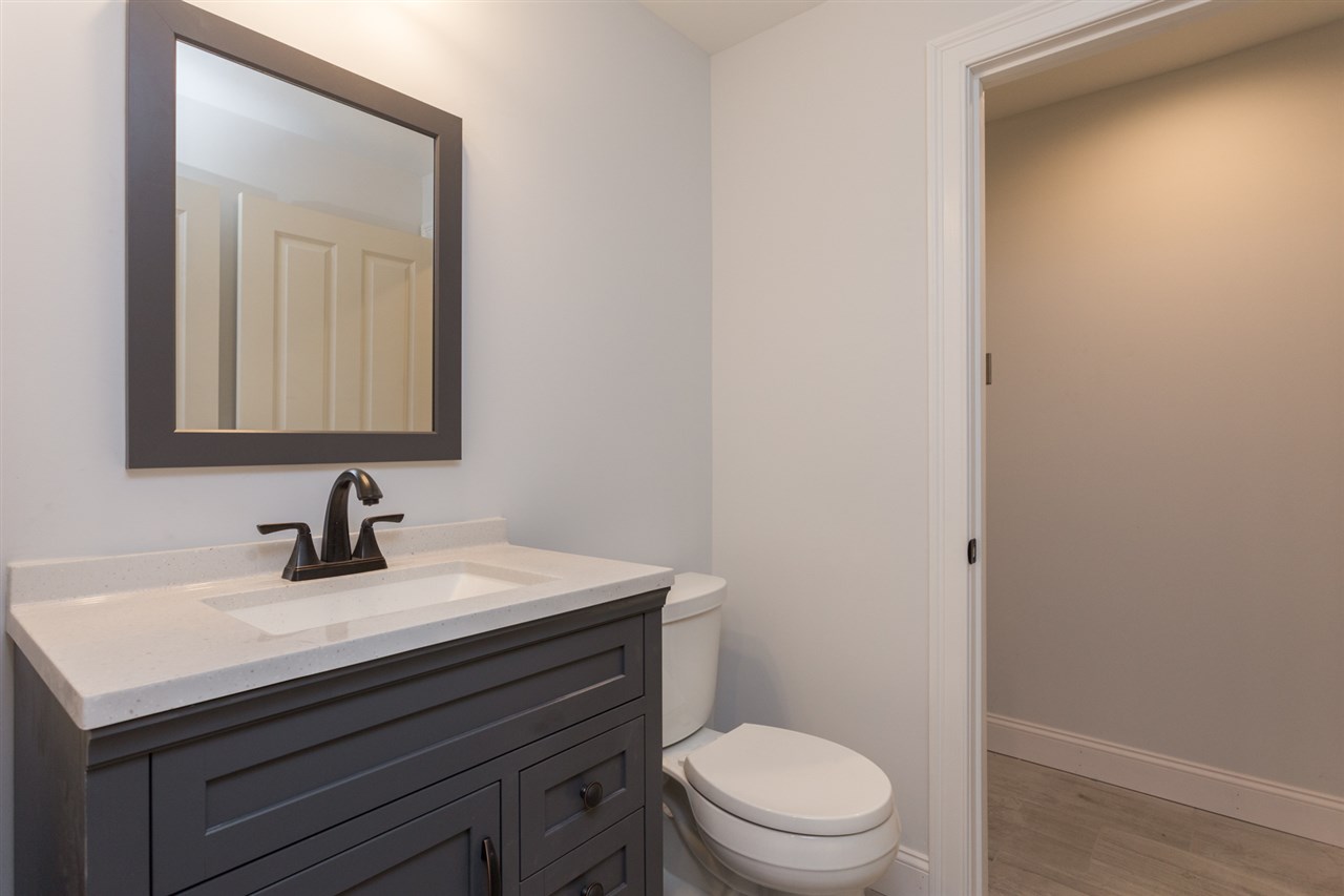 121 Stratham Heights Road Stratham, NH 03885 - Photo 17 of 31