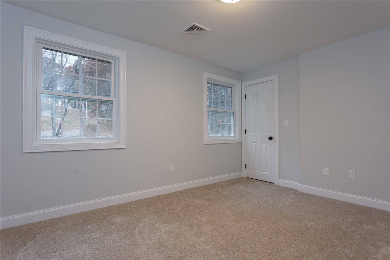 121 Stratham Heights Road Stratham, NH 03885 - Photo 23 of 31