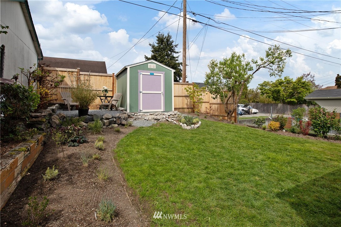 1618 Rockefeller Avenue Everett, WA 98201 - Photo 33 of 38