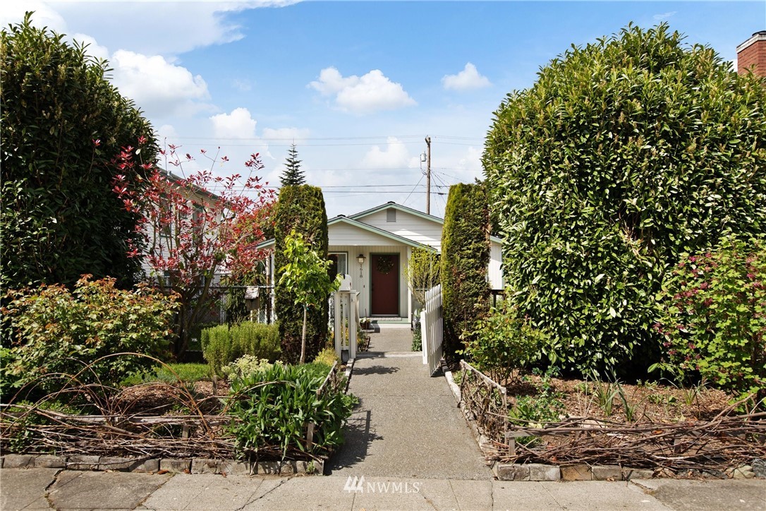 1618 Rockefeller Avenue Everett, WA 98201 - Photo 5 of 38