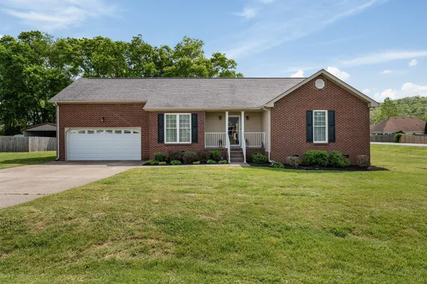 $489,900 | 663 Bluff View Drive, Pegram, TN 37143
