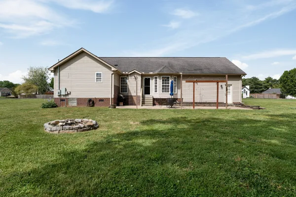 $489,900 | 663 Bluff View Drive, Pegram, TN 37143