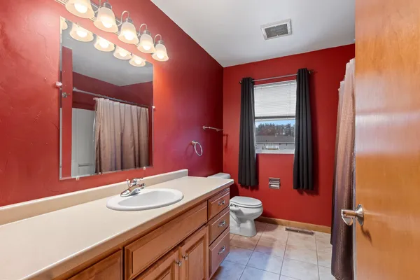 $475,000 | 854 Krause Road, Green Bay, WI 54313