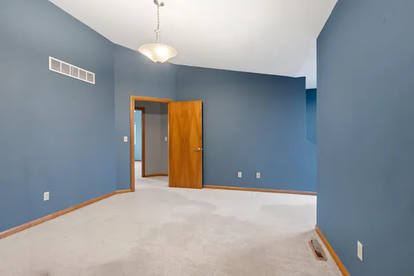 $475,000 | 854 Krause Road, Green Bay, WI 54313