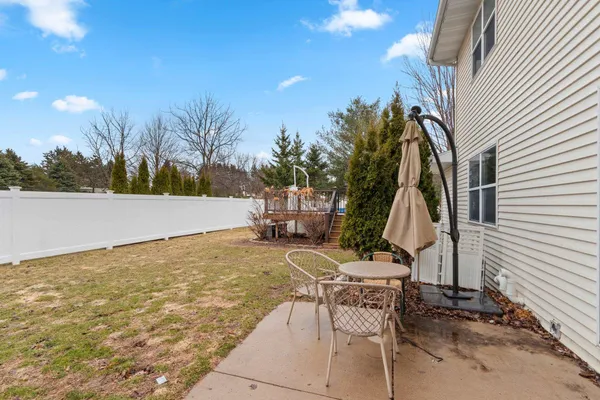 $475,000 | 854 Krause Road, Green Bay, WI 54313