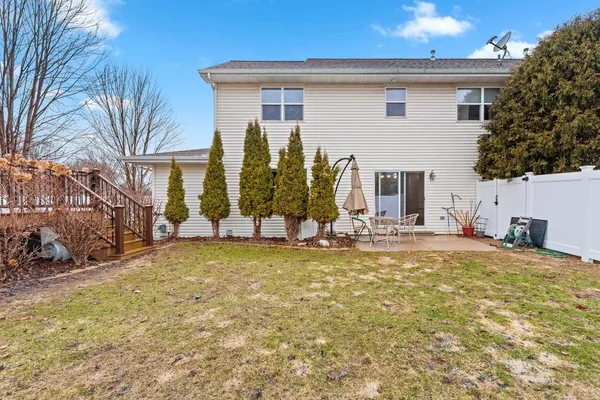 $475,000 | 854 Krause Road, Green Bay, WI 54313
