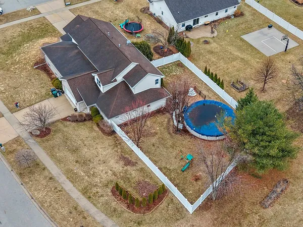 $475,000 | 854 Krause Road, Green Bay, WI 54313