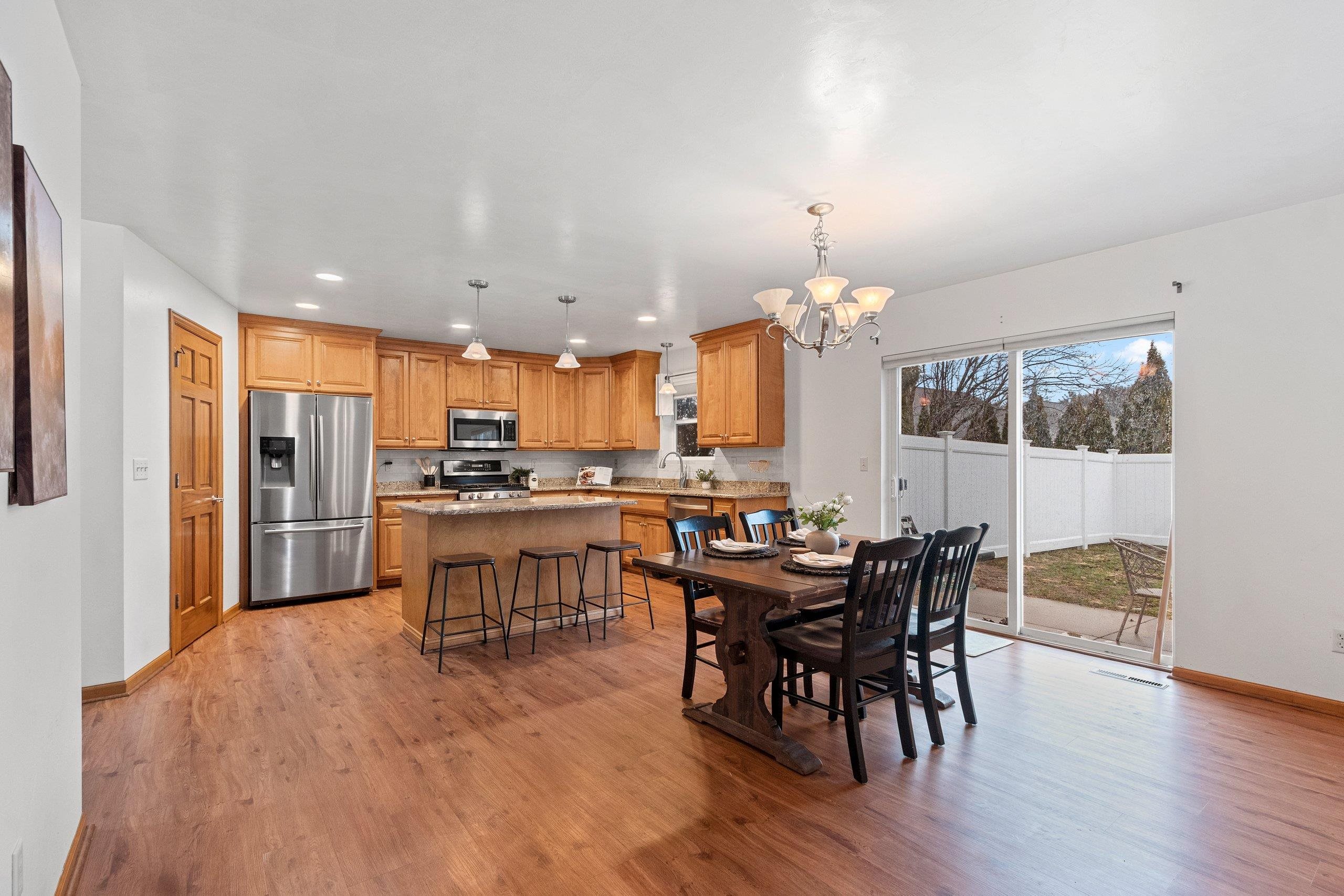 854 Krause Road Green Bay, WI 54313 - Photo 8 of 56