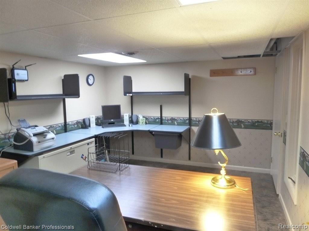 6642 Carlton Road Canton, MI 48187 - Photo 27 of 28 LLOffice.jpg