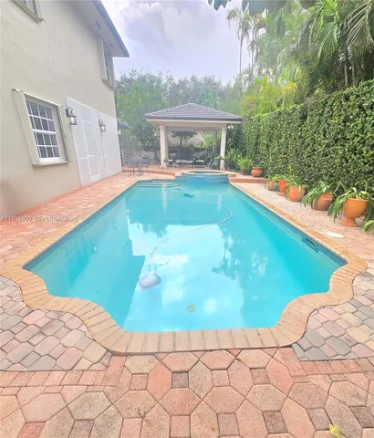 $1,350,000 | 16422 Northwest 83rd Place, Miami Lakes, FL 33016