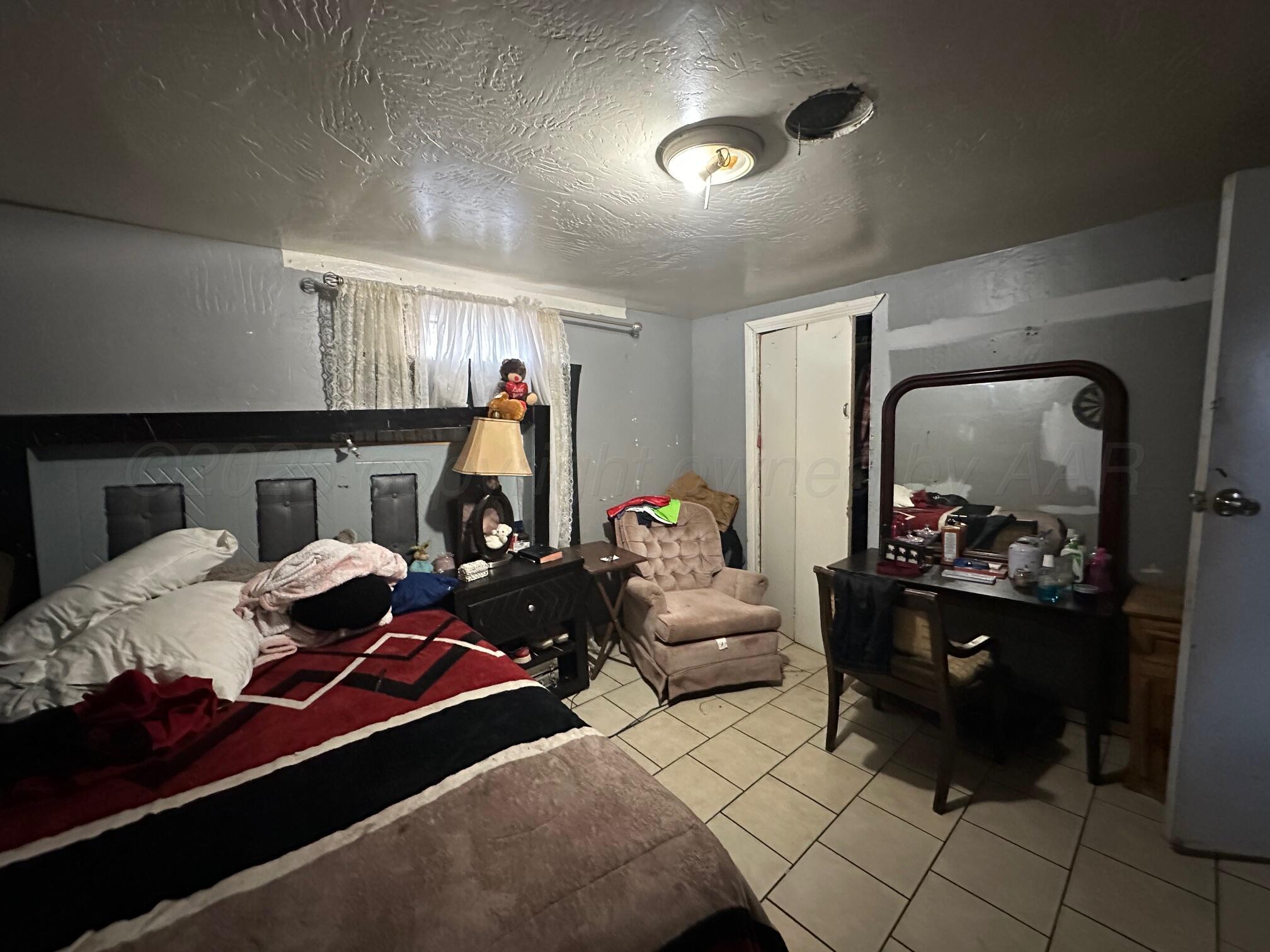 801 Russell Street Amarillo, TX 79104 - Photo 7 of 18 801 Russell - Bedroom 1 V2