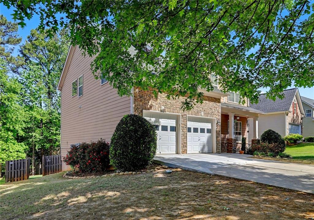 528 Vickers Lane Locust Grove, GA 30248 - Photo 2 of 61