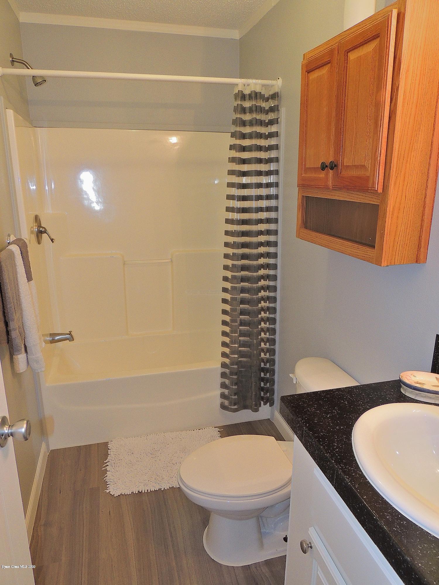 855 Phyllis Way Cocoa, FL 32926 - Photo 38 of 54 Guest Bath