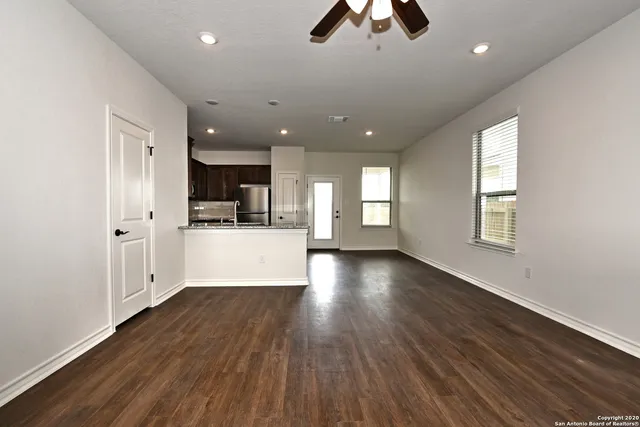 $1,550 | 10323 Lynwood Branch, Unit 101, San Antonio, TX 78245