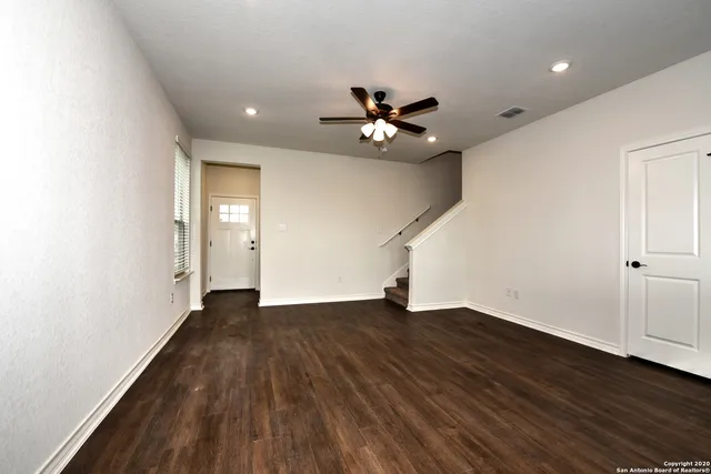 $1,550 | 10323 Lynwood Branch, Unit 101, San Antonio, TX 78245