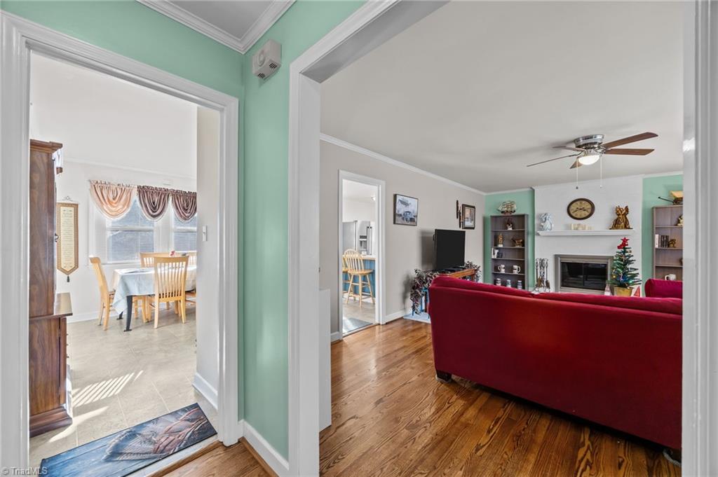 1217 Border Street Burlington, NC 27217 - Photo 3 of 17