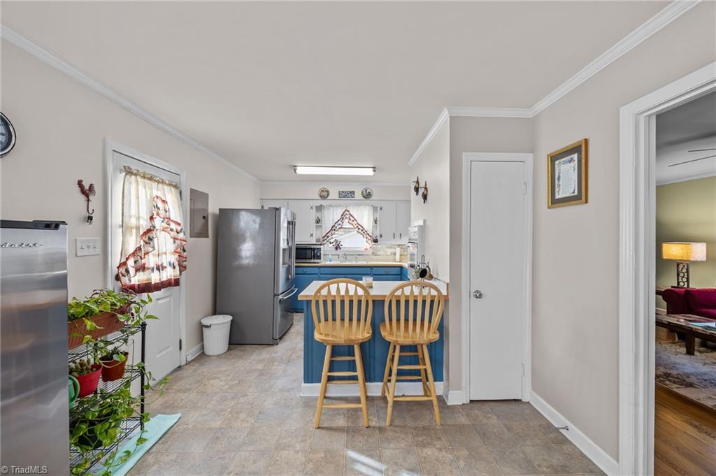 1217 Border Street Burlington, NC 27217 - Photo 8 of 17