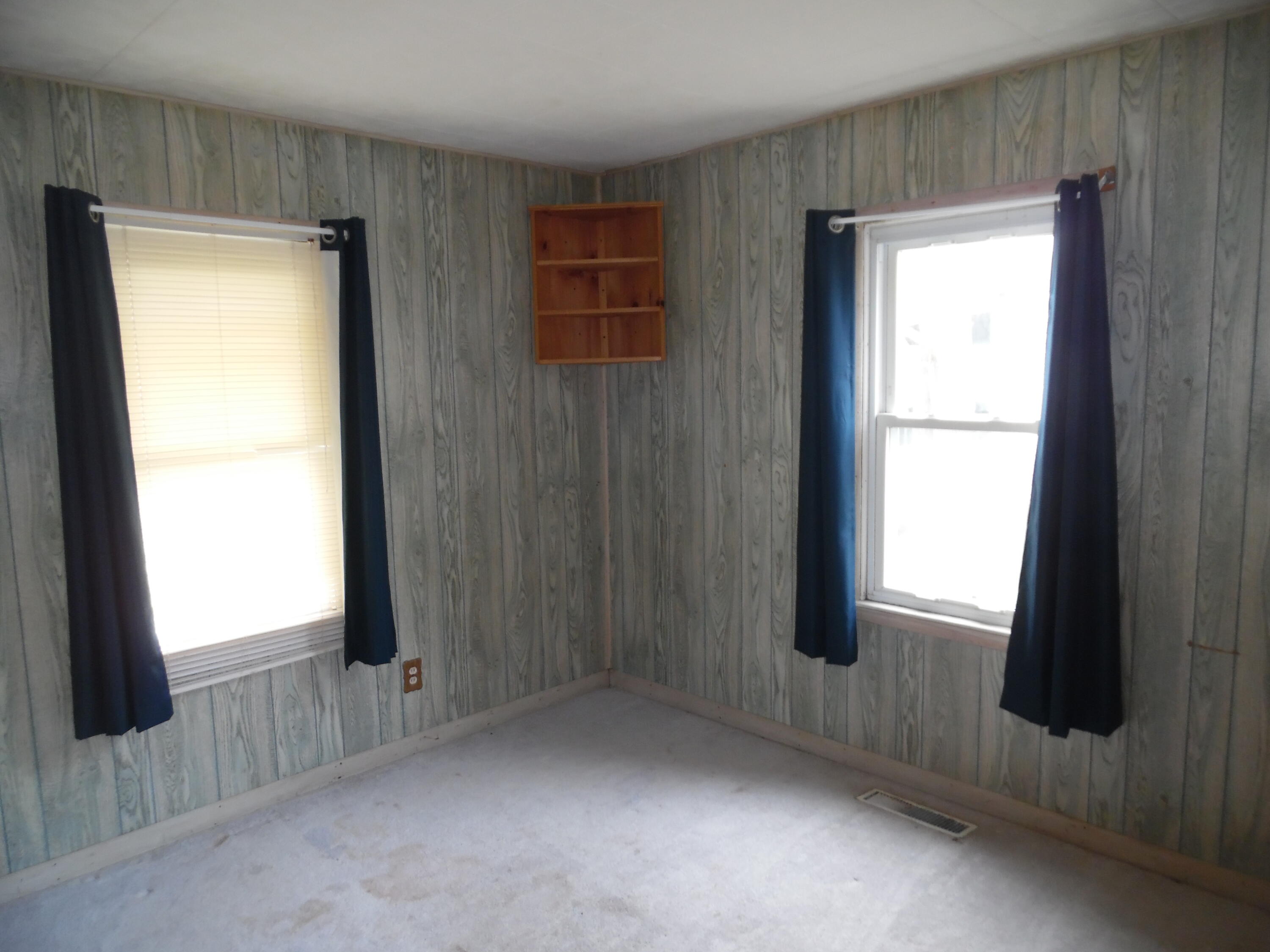 216 Miller Drive Albion, MI 49224 - Photo 16 of 24 SAM_6218