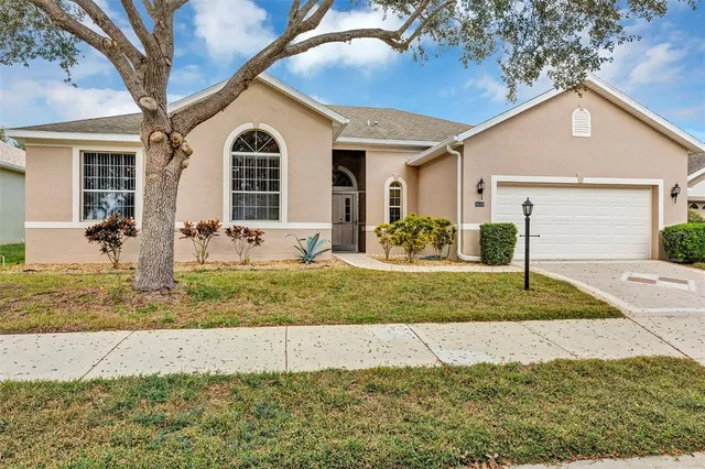 $340,000 | 3639 Westover Circle, Leesburg, FL 34748