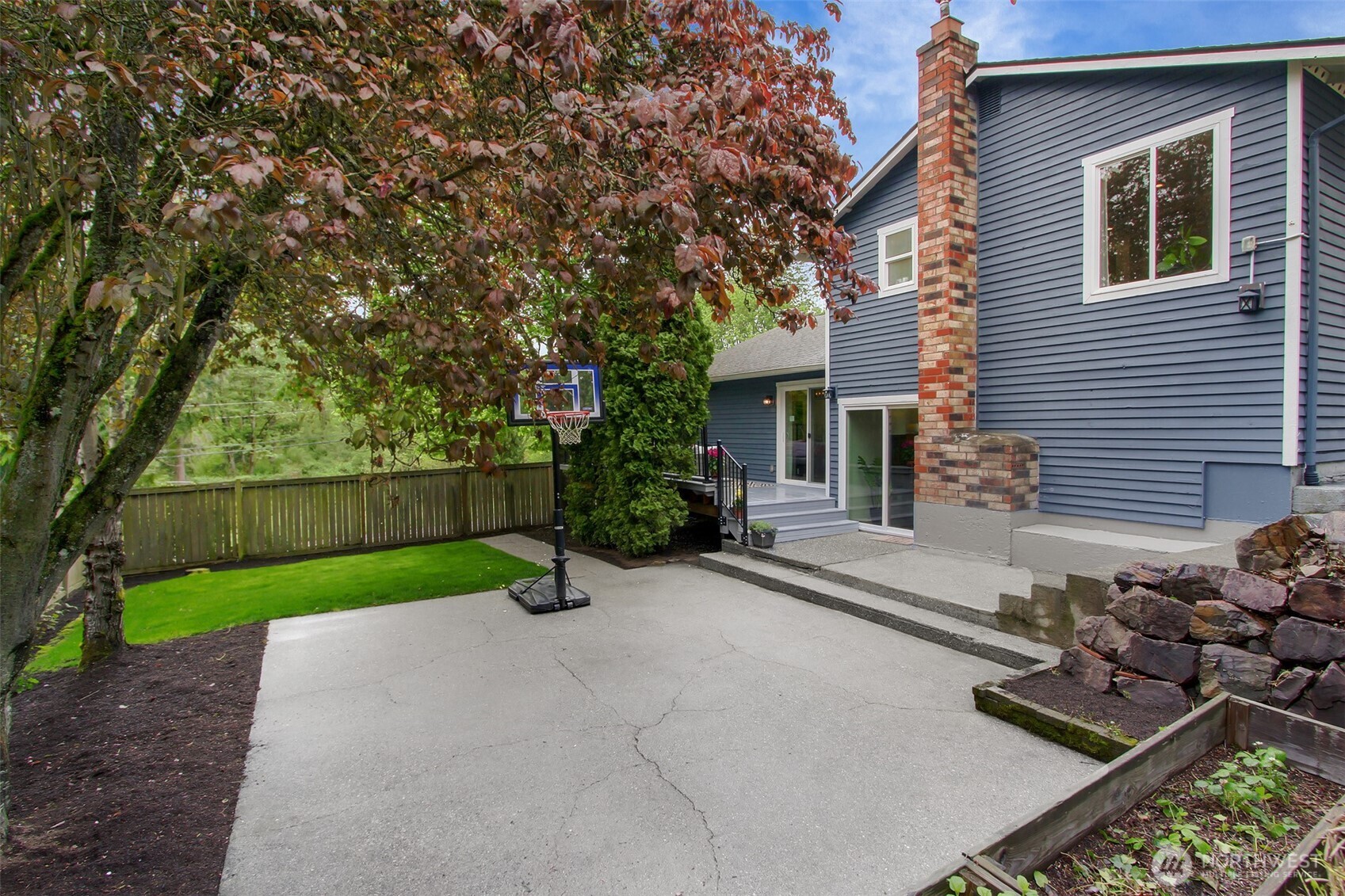 1230 222nd Place Southwest Bothell, WA 98021 - Photo 25 of 28 a view of backyard with green space
