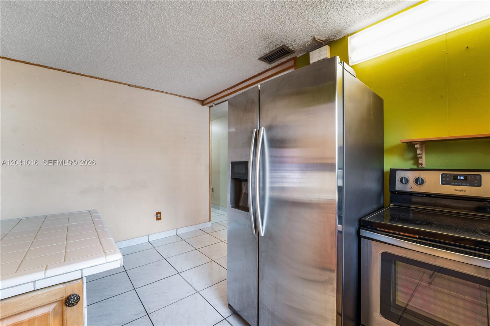 11941 Southwest 4th Street Miami, FL 33184 - Photo 11 of 40