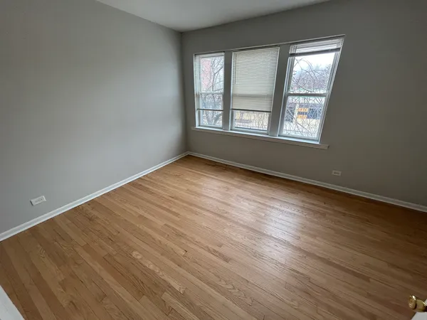 $1,950 | 7153 West Grand Avenue, Unit 202, Chicago, IL 60707