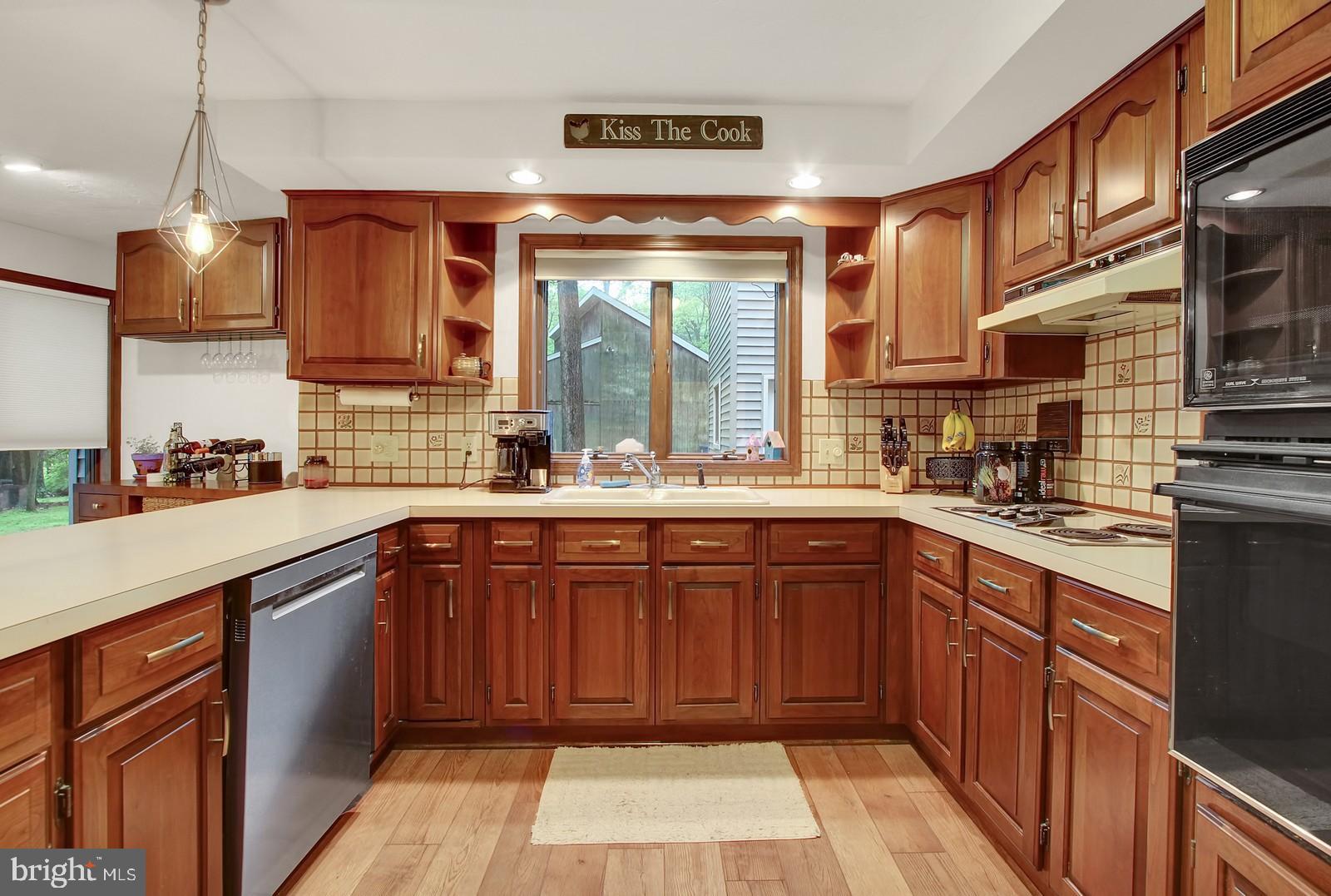 3098 Markle Road York, PA 17408 - Photo 14 of 33 Gallery Image 14