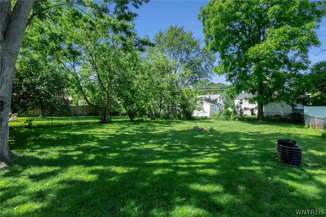 87 Richfield Road Amherst, NY 14221 - Photo 10 of 39