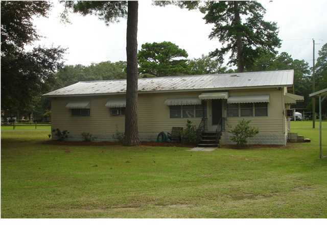 105 Goodwin Road Eutawville, SC 29048 - Photo 1 of 3 Primary Photo