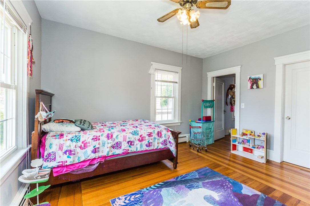 43 Brookwood Road Cranston, RI 02910 - Photo 15 of 33 Bedroom