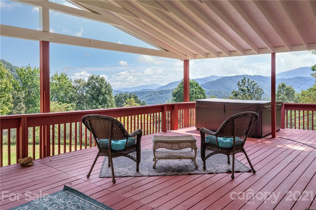 191 Spring Mountain Road Fairview, NC 28730 - Photo 4 of 30 Gallery Image 4