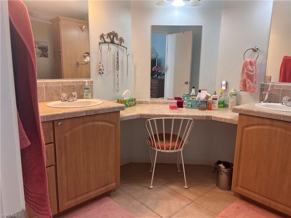 429 Riviera Boulevard West Naples, FL 34112 - Photo 21 of 35 Gallery Image 21