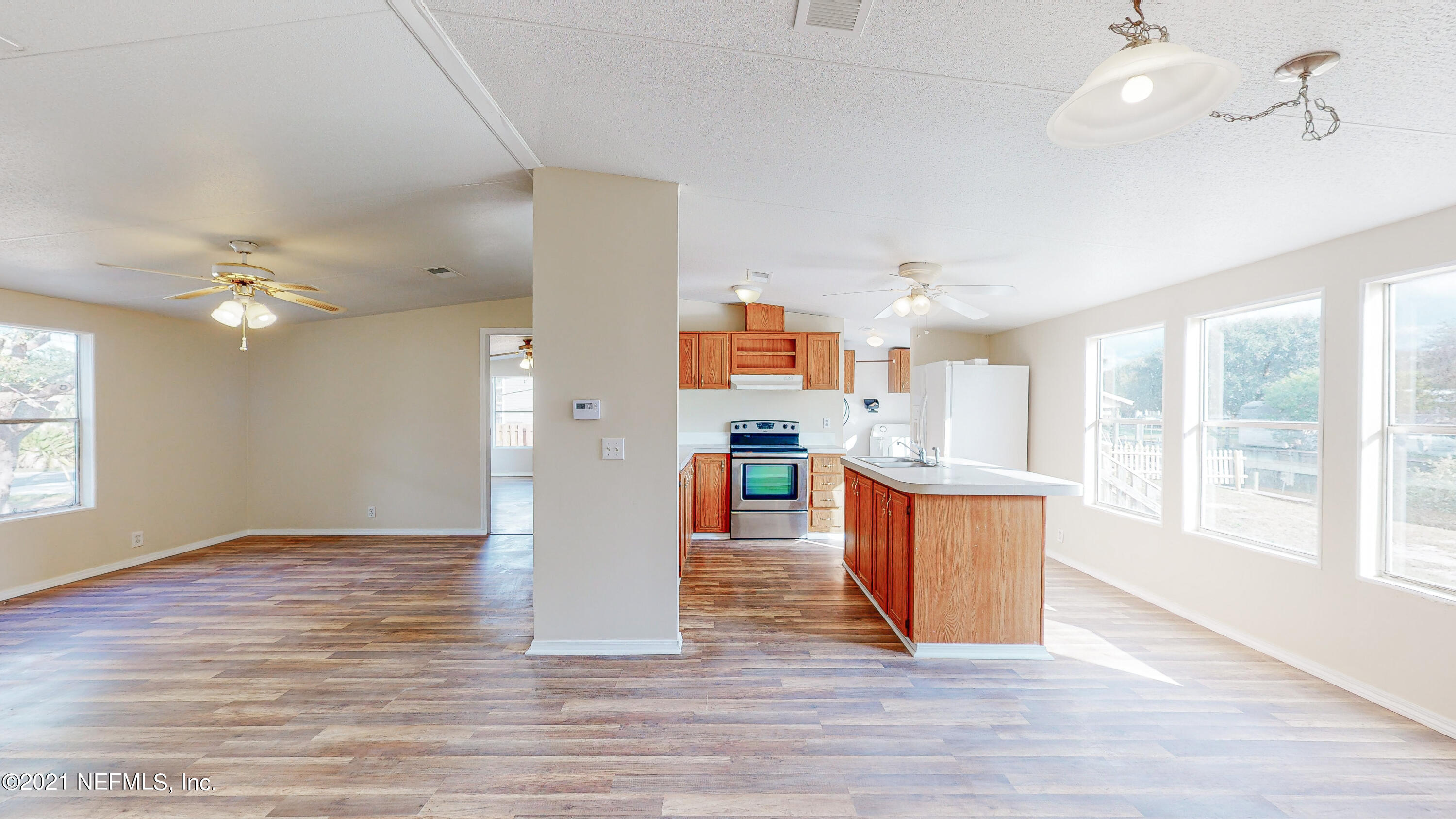 245 Barco Road St. Augustine, FL 32080 - Photo 20 of 35 Kitchen and Dining- Barco