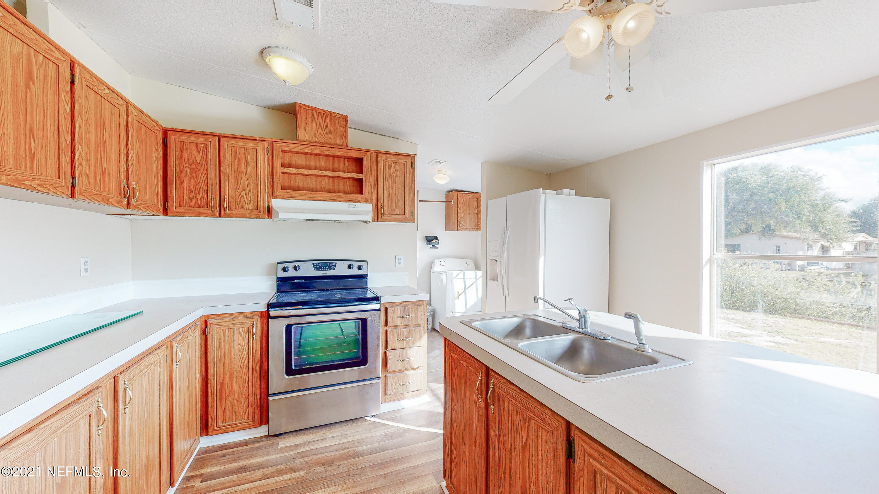 245 Barco Road St. Augustine, FL 32080 - Photo 24 of 35 Kitchen and Dining-3- Barco