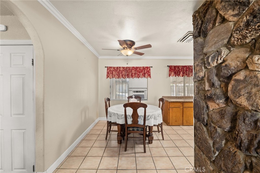 10428 Keller Avenue Riverside, CA 92505 - Photo 14 of 46