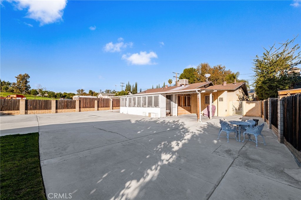 10428 Keller Avenue Riverside, CA 92505 - Photo 36 of 46