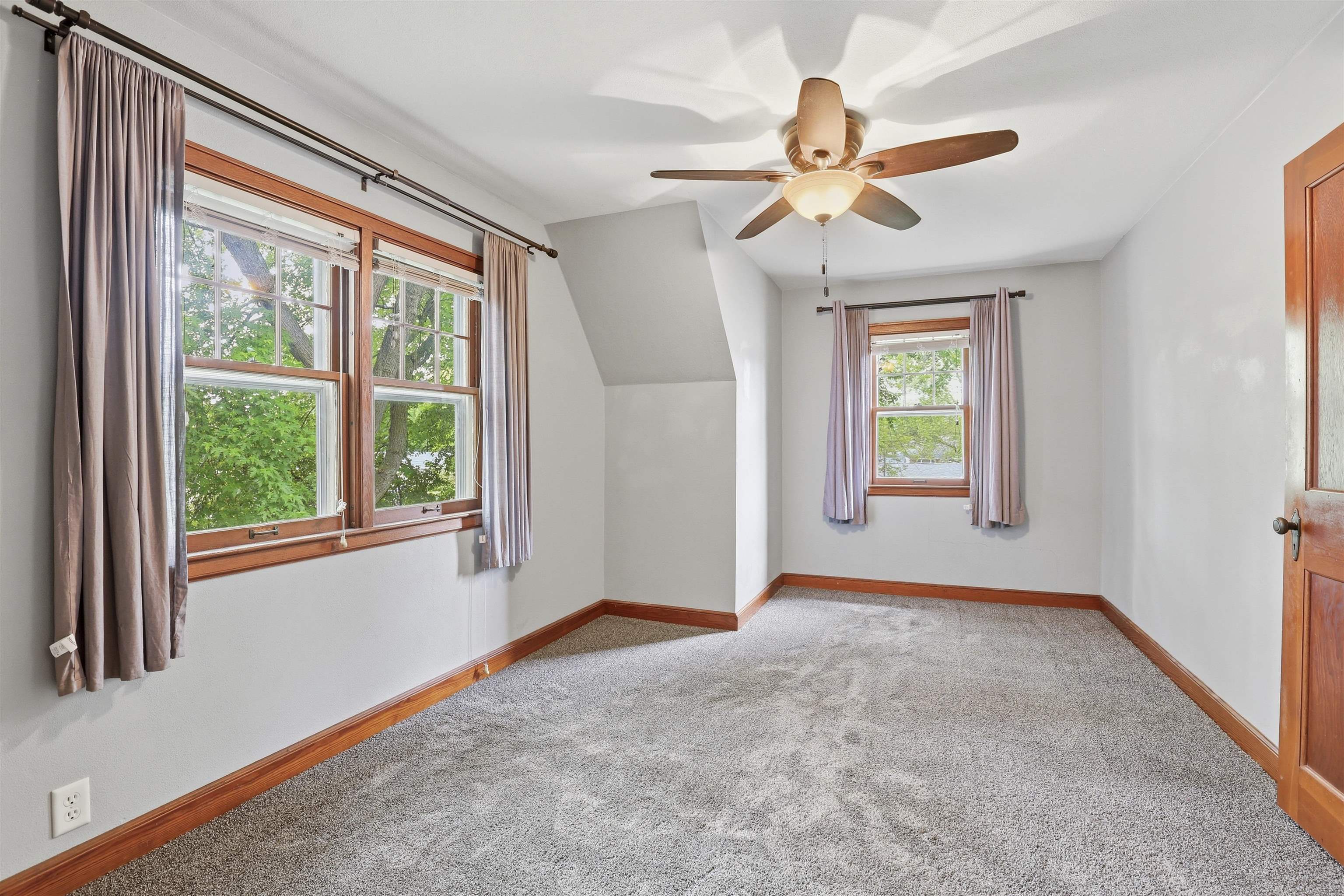 821 South Weimar Street Appleton, WI 54915 - Photo 22 of 37